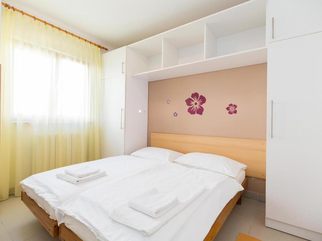 Ulika Apartment *